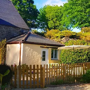 Le Vieux Moulin - A Charming Stone With Garden View And Seasonal Pool Hébergement de vacances