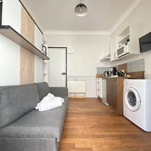 https://le-collas-calme-balcon-proche-thermes.hotels-rhonealpes.com