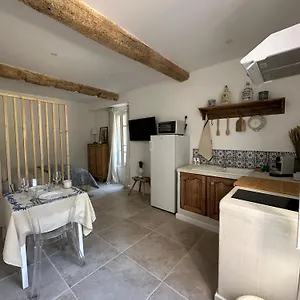 https://studio-centre-ville-la-toscane.fr-provencehotel.com